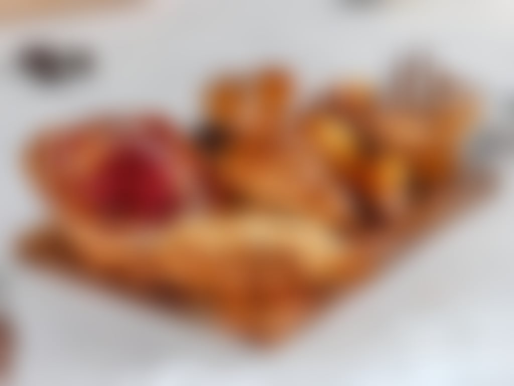 Maison Saint-Honore pastries
