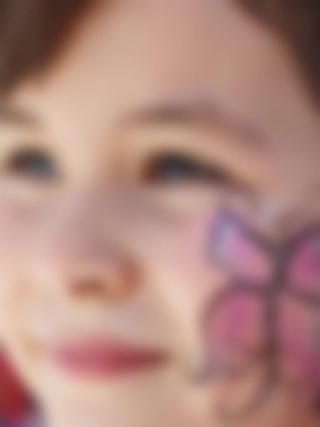 Facepainting girl profile d