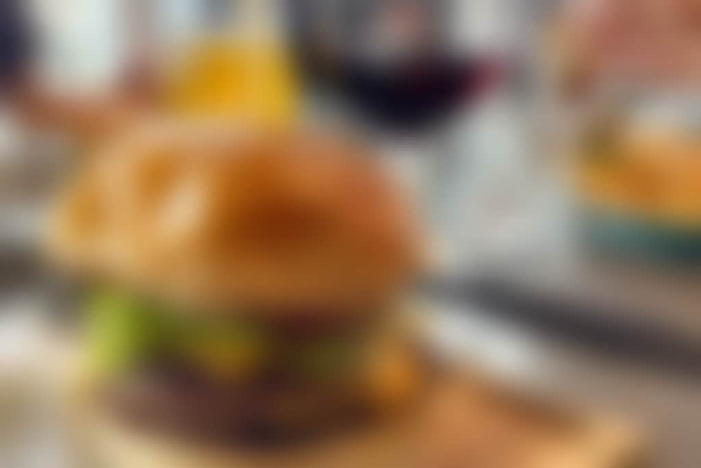 D Vine Tours Homestead burger