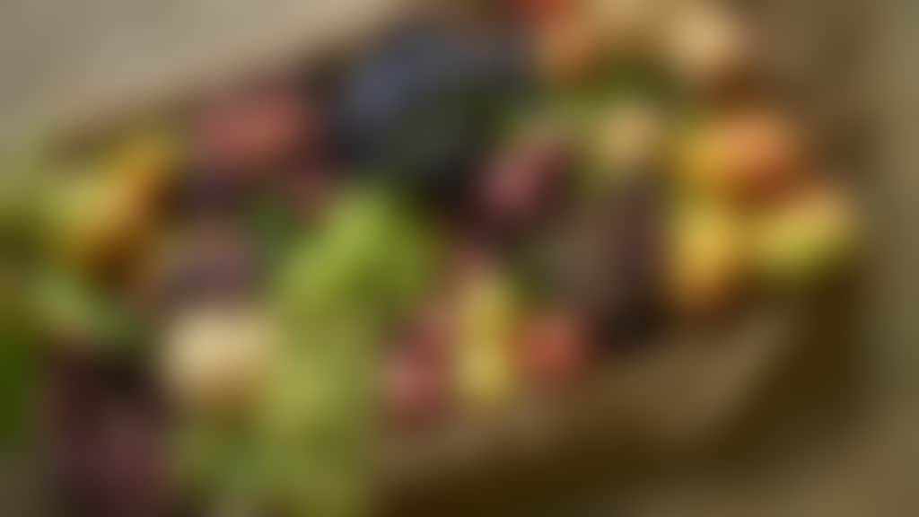 Swan Valley Sisters crate of produce 2439x1623