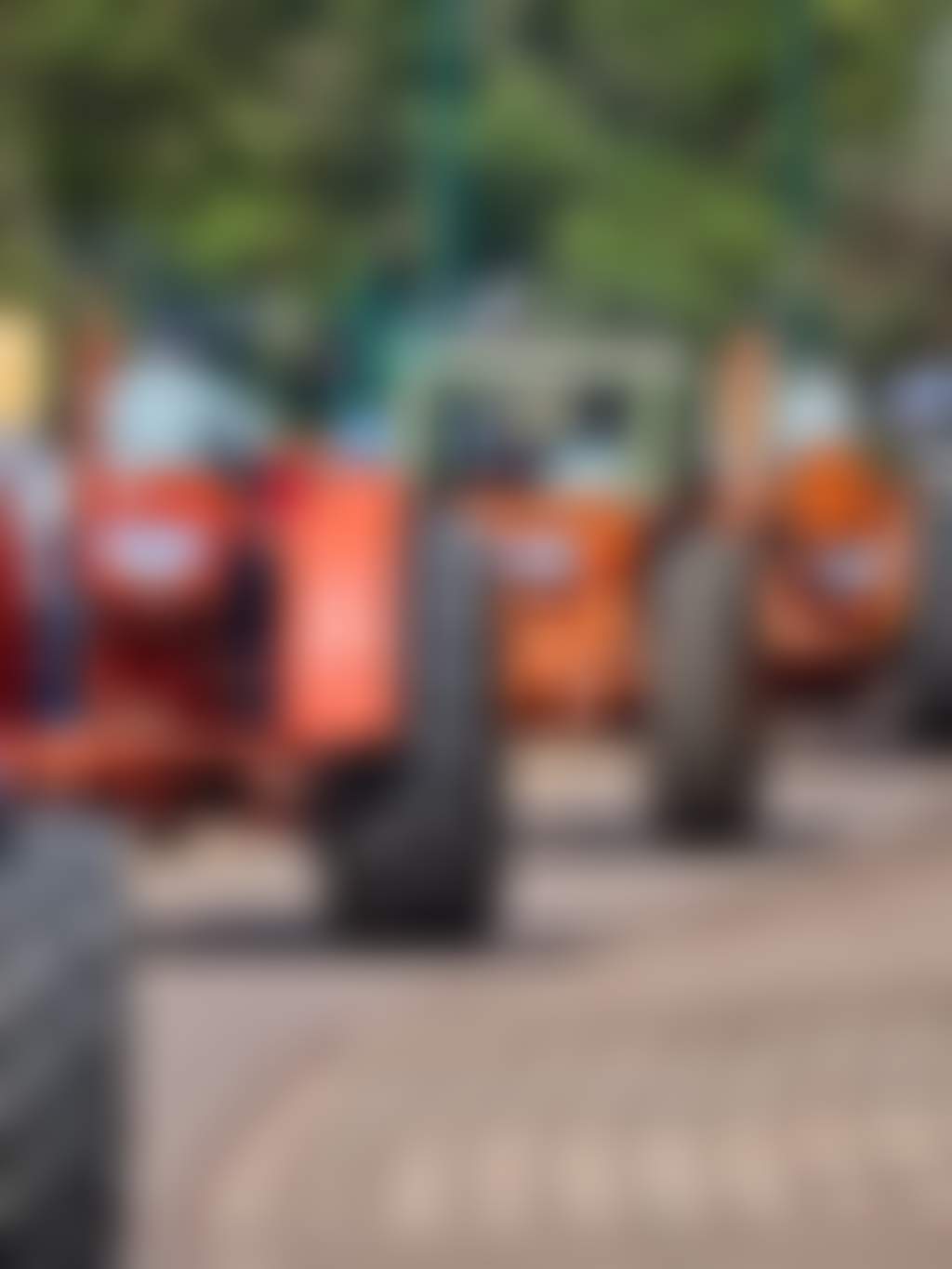 Whiteman Park Tractor Parade in convoy