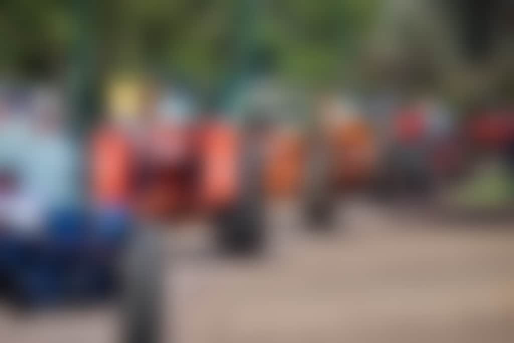 Whiteman Park Tractor Parade in convoy