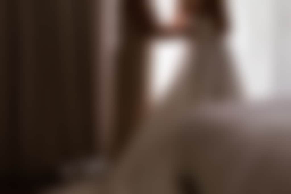 Marri Villa bride getting ready