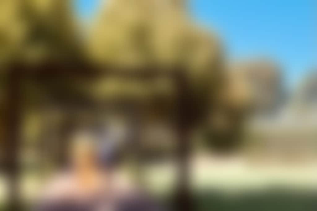 Sandalford entry arches