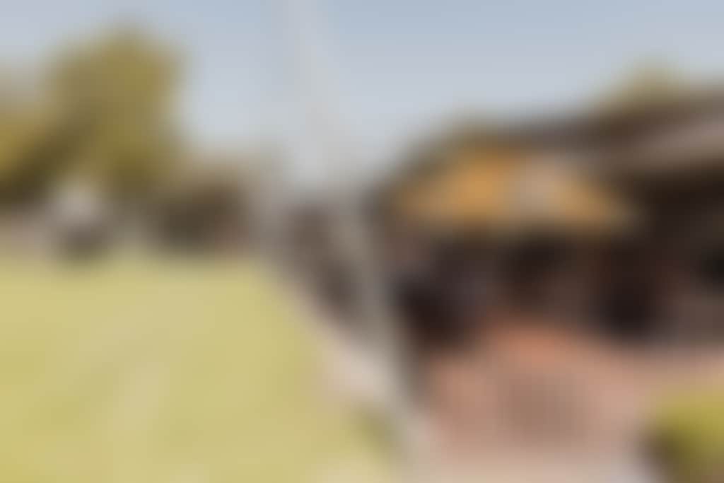 Henley brook al fresco and lawn