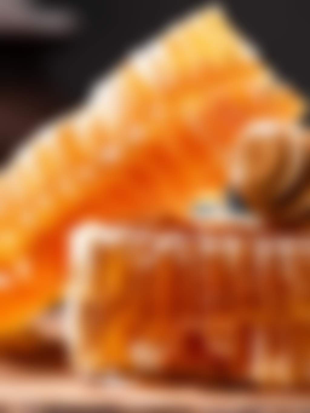 Honeycomb and honey dipper