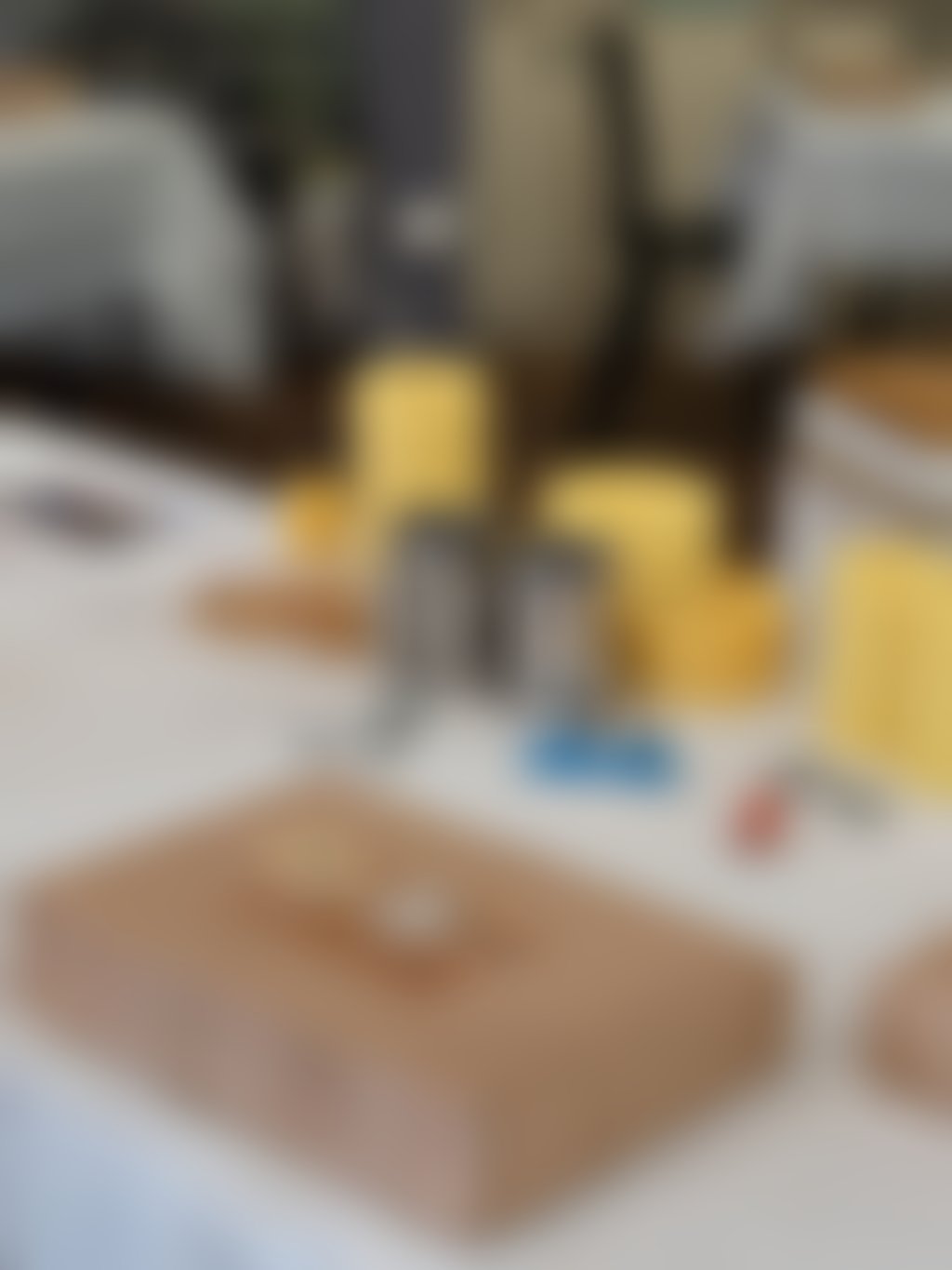 House of Honey candle making class