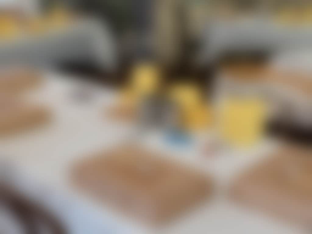 House of Honey candle making class